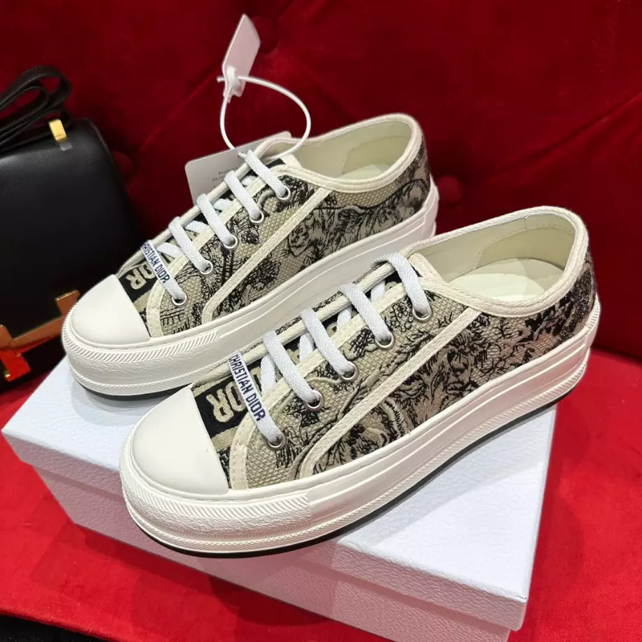 DIOR COUPLE LOW TOP B27 CASUAL SNEAKERS