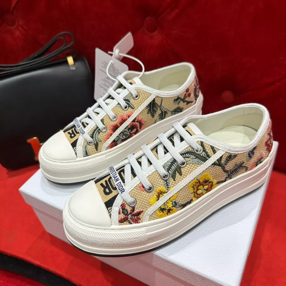 DIOR COUPLE LOW TOP B27 CASUAL SNEAKERS