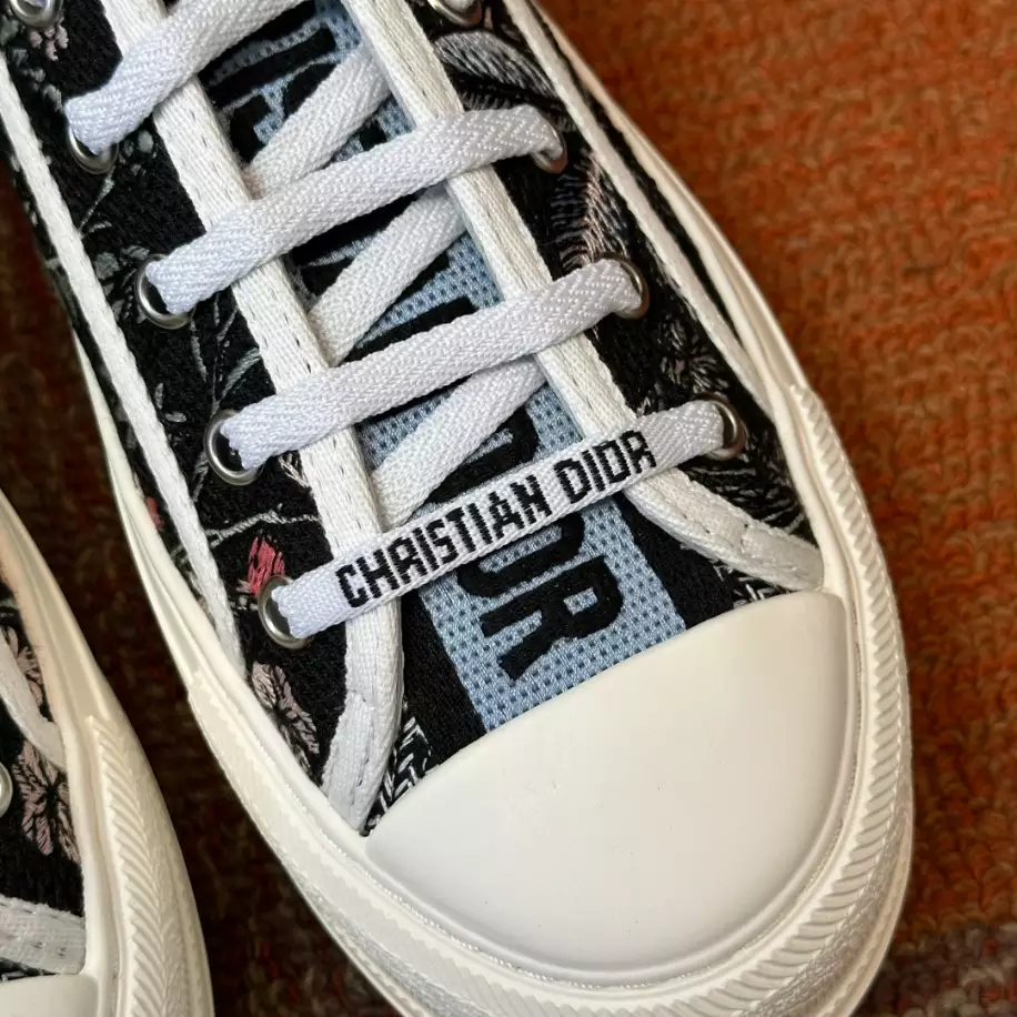 DIOR COUPLE LOW TOP B27 CASUAL SNEAKERS