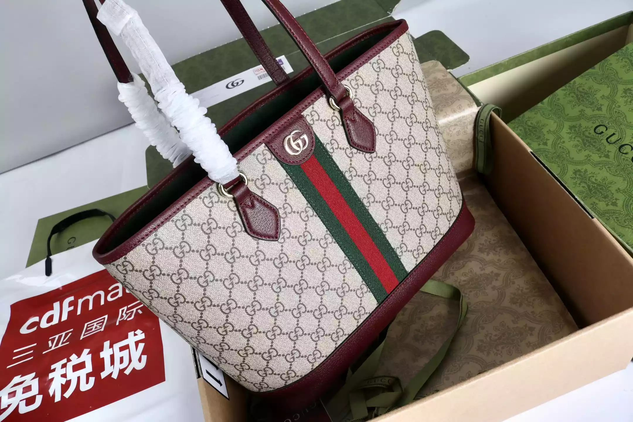 Gucci Ophidia GG Medium tote - BG082 Gucci Ophidia GG Medium tote