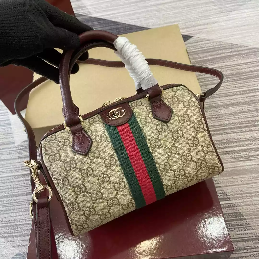 Gucci Savoy medium duffle bag in Beige GG Canva - BG085 Gucci Savoy medium duffle bag in Beige GG Canva