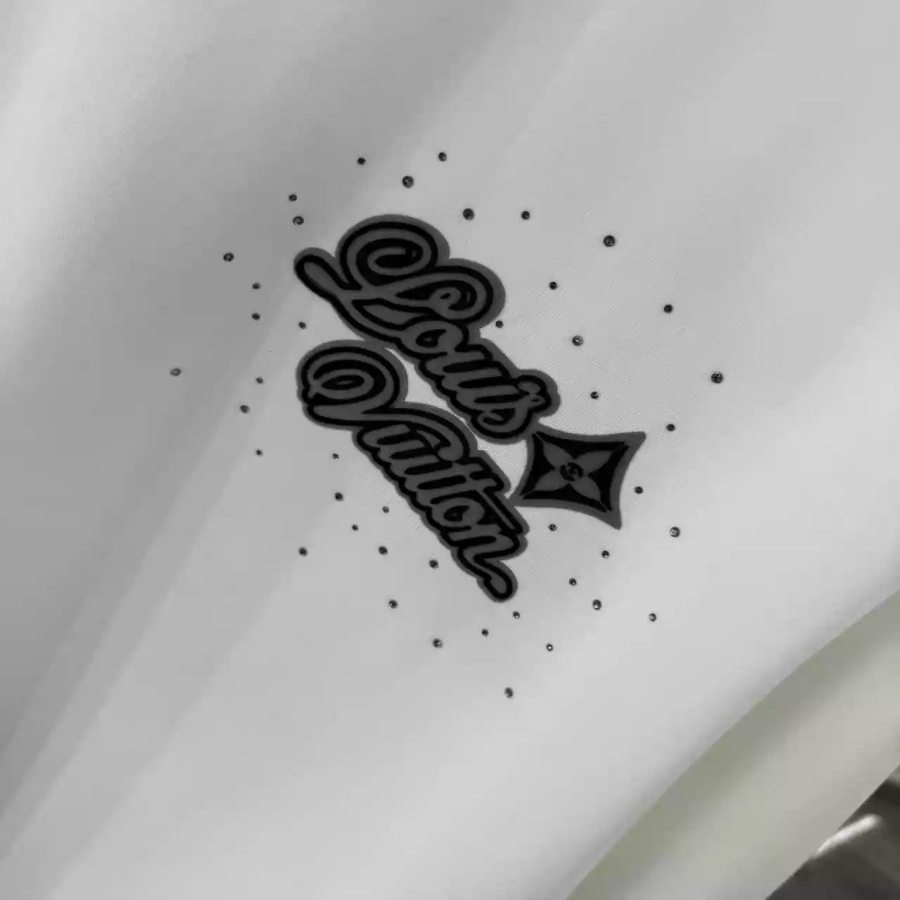 LV Premium Short Sleeve T-shirt In White - LVTS088 LV Premium Short Sleeve T-shirt In White