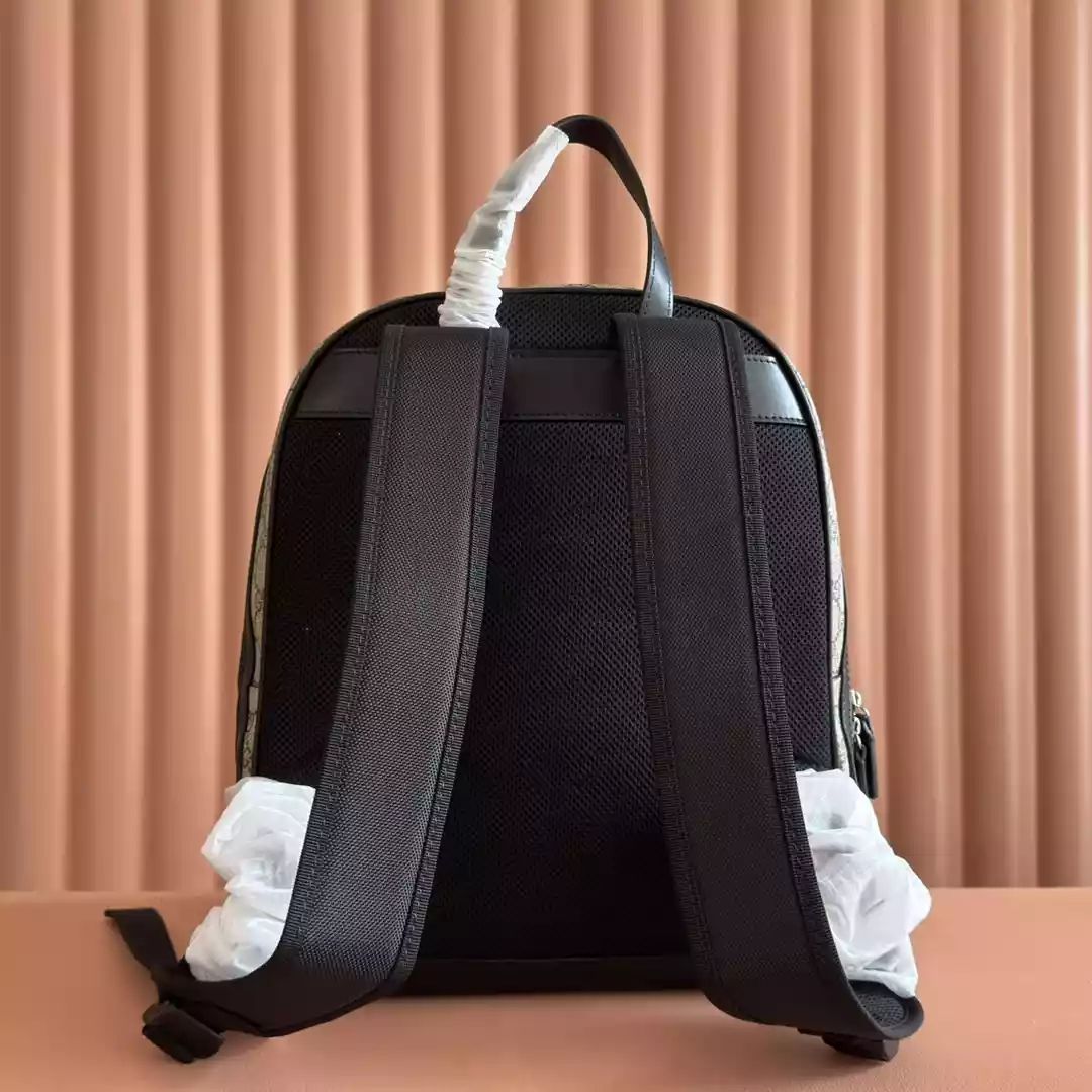 Gucci GG Supreme Men's Backpack Brown Black - BG069 Gucci GG Supreme Men's Backpack Brown Black