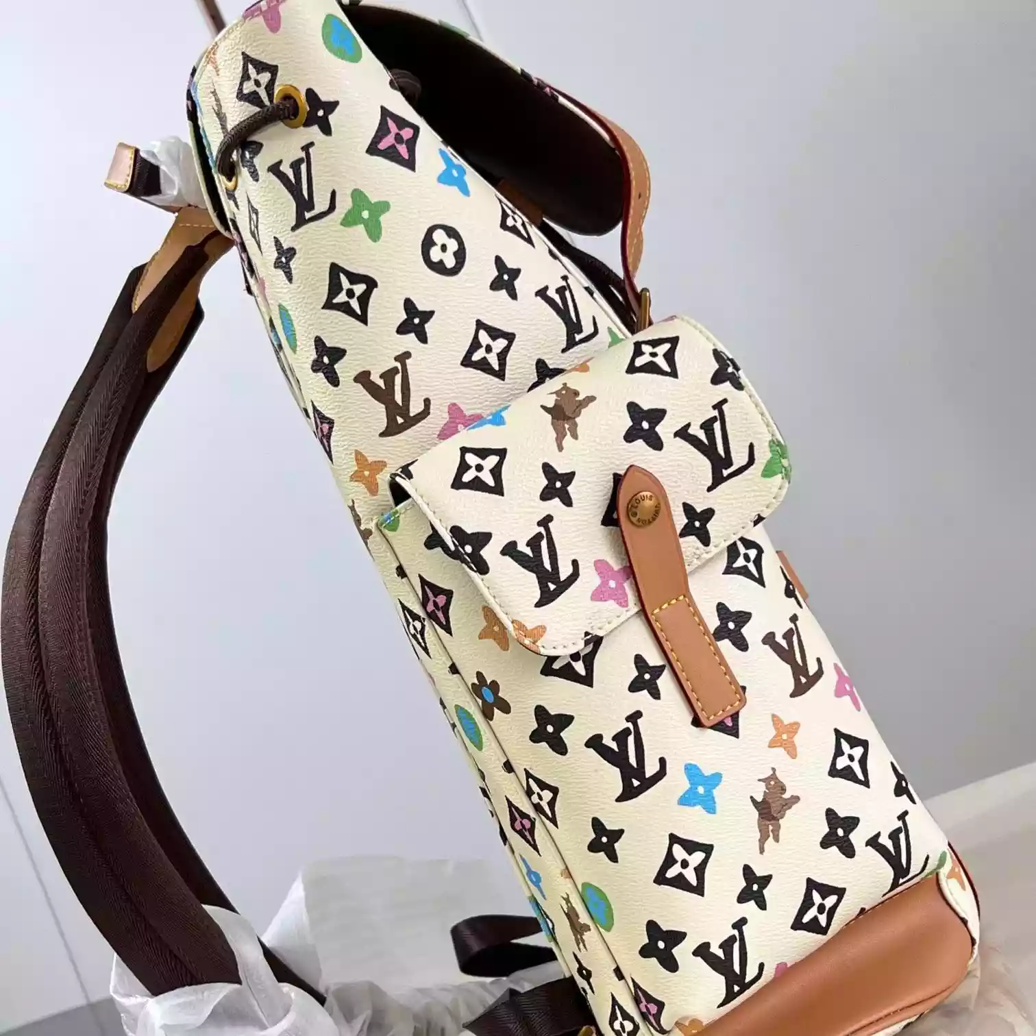 CHRISTOPHER MM BACKPACK VANILLA MONOGRAM CRAGGY COATED CANVAS M25240 - LW350 DISCOVERY BACKPACK PM SKY BLUE MONOGRAM CANVAS