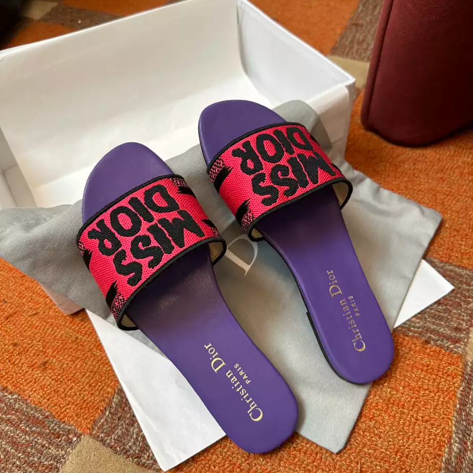 DIOR DWAY SLIDE - DS025