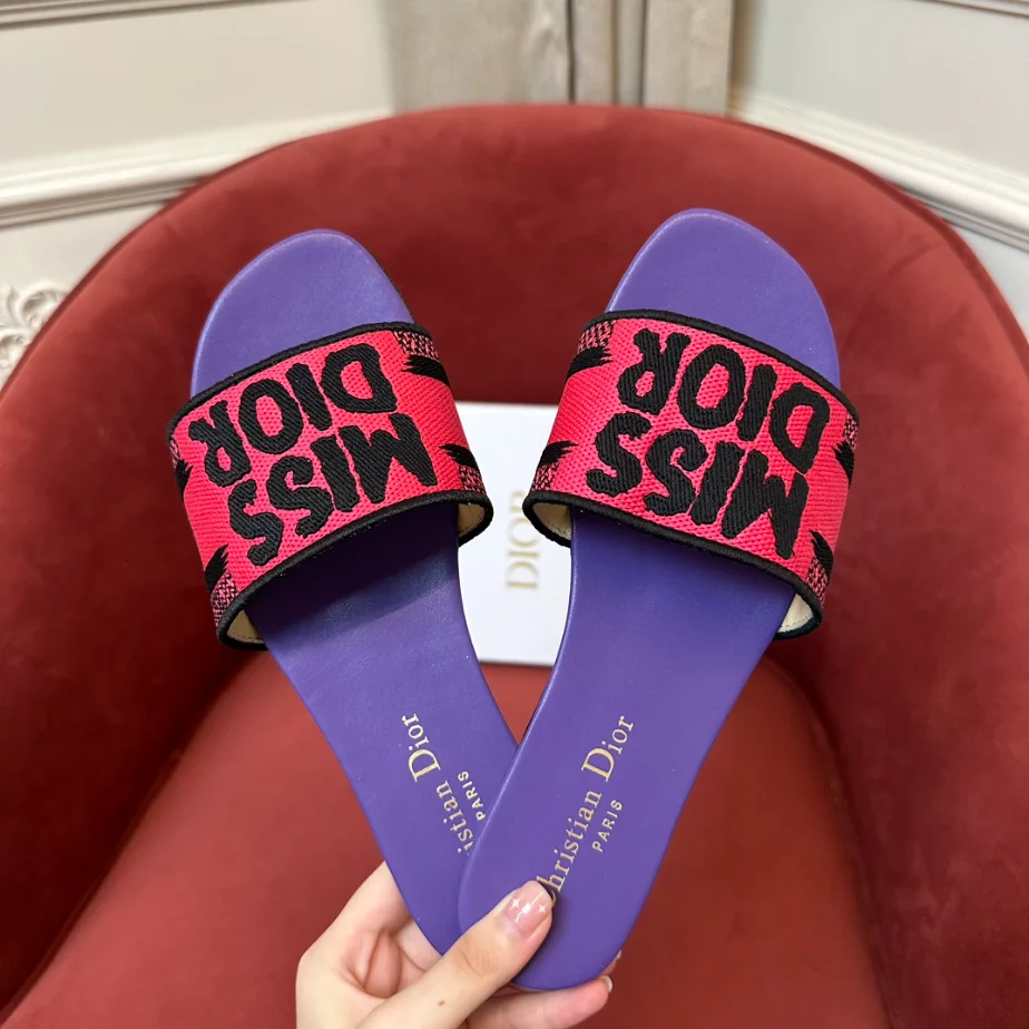 DIOR DWAY SLIDE - DS025