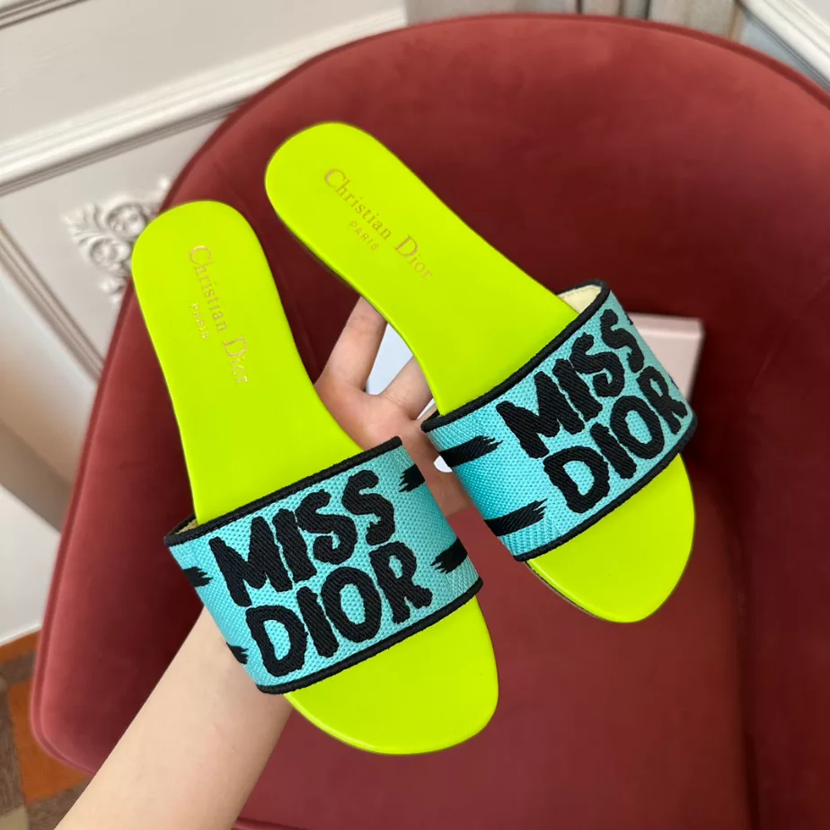 DIOR DWAY SLIDE - DS031