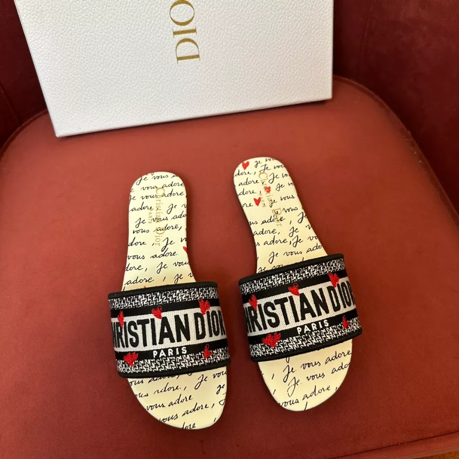 DIOR DWAY SLIDE - DS032