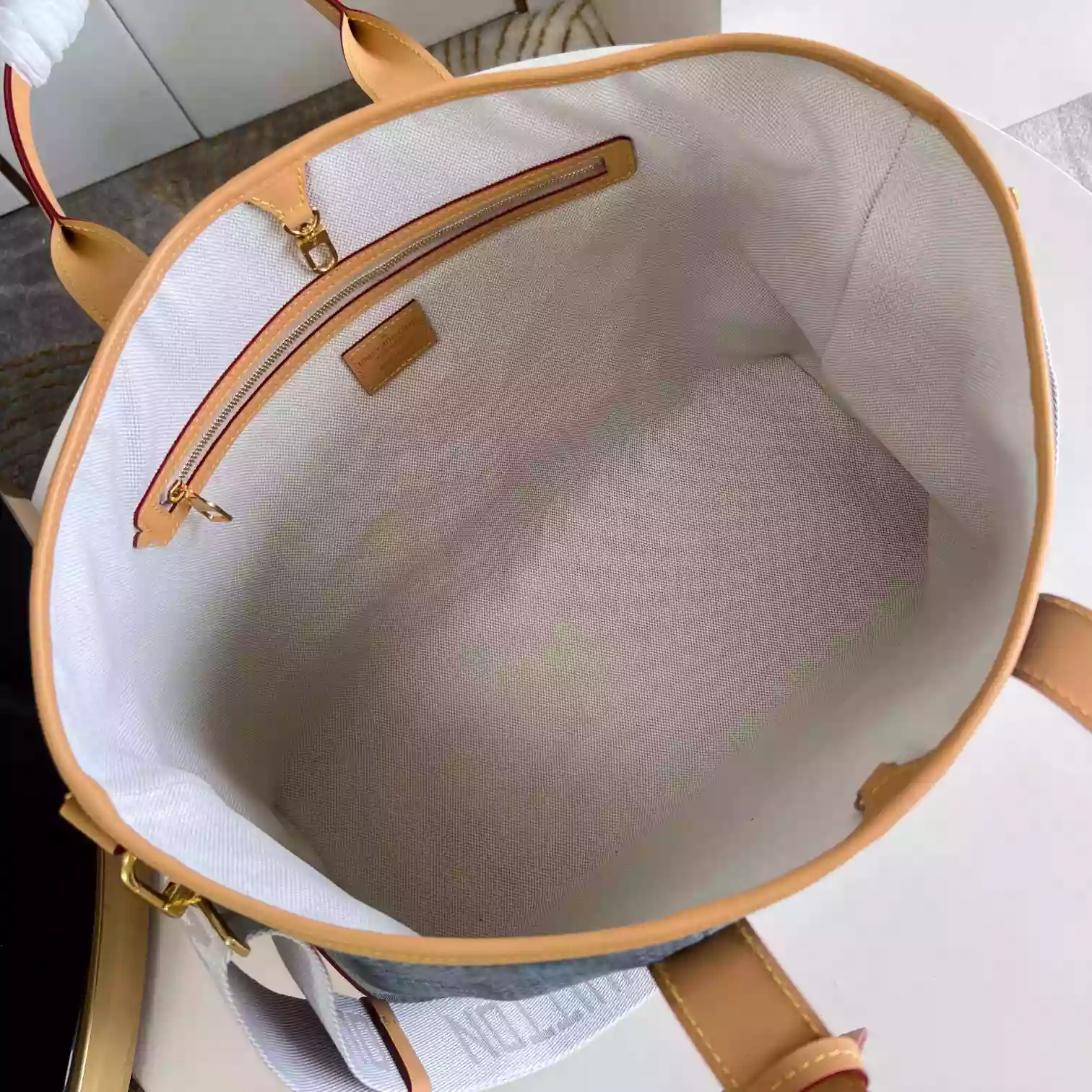 WEEKEND TOTE BLUE DAMIER DENIM 3D COTTON CANVAS N40702 - LW442 DISCOVERY BACKPACK PM SKY BLUE MONOGRAM CANVAS