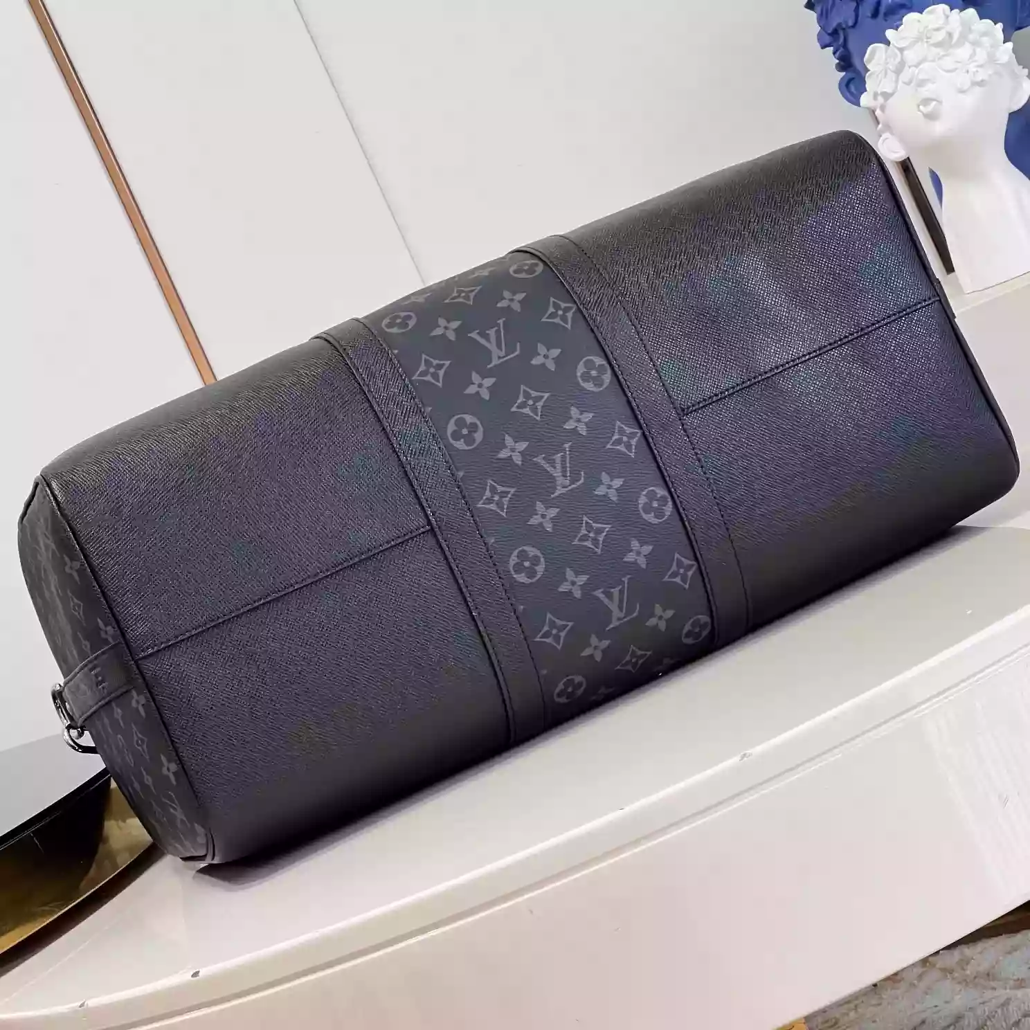 KEEPALL 50 BANDOULIERE TAIGA COWHIDE LEATHER AND MONOGRAM ECLIPSE COATED CANVAS M30235 - LW378 DISCOVERY BACKPACK PM SKY BLUE MONOGRAM CANVAS