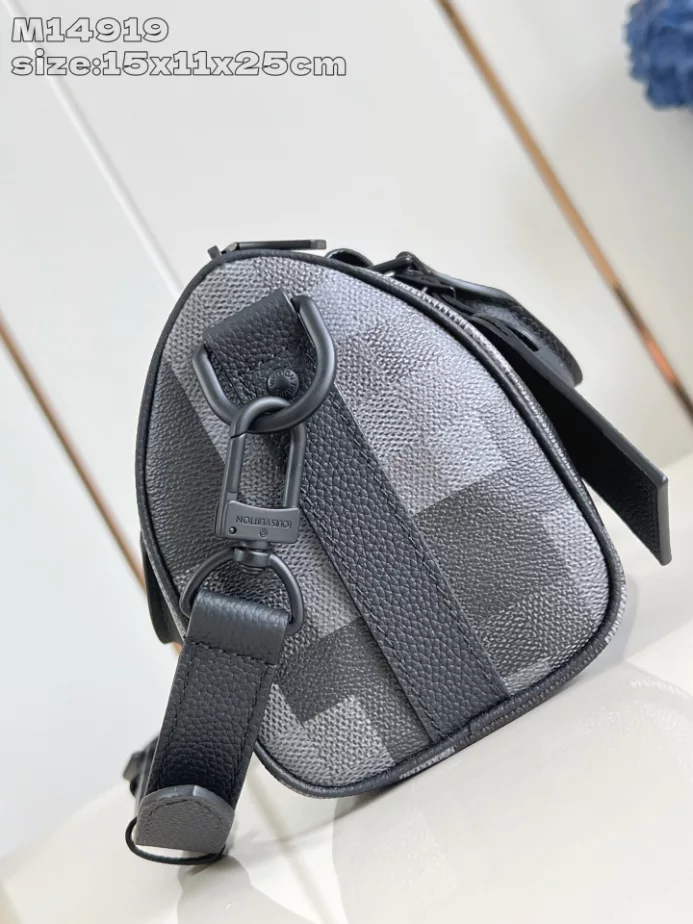 KEEPALL BANDOULIERE 25 BAG BLACK DAMOFLAGE BLACK CANVAS M14919 - LW413 DISCOVERY BACKPACK PM SKY BLUE MONOGRAM CANVAS