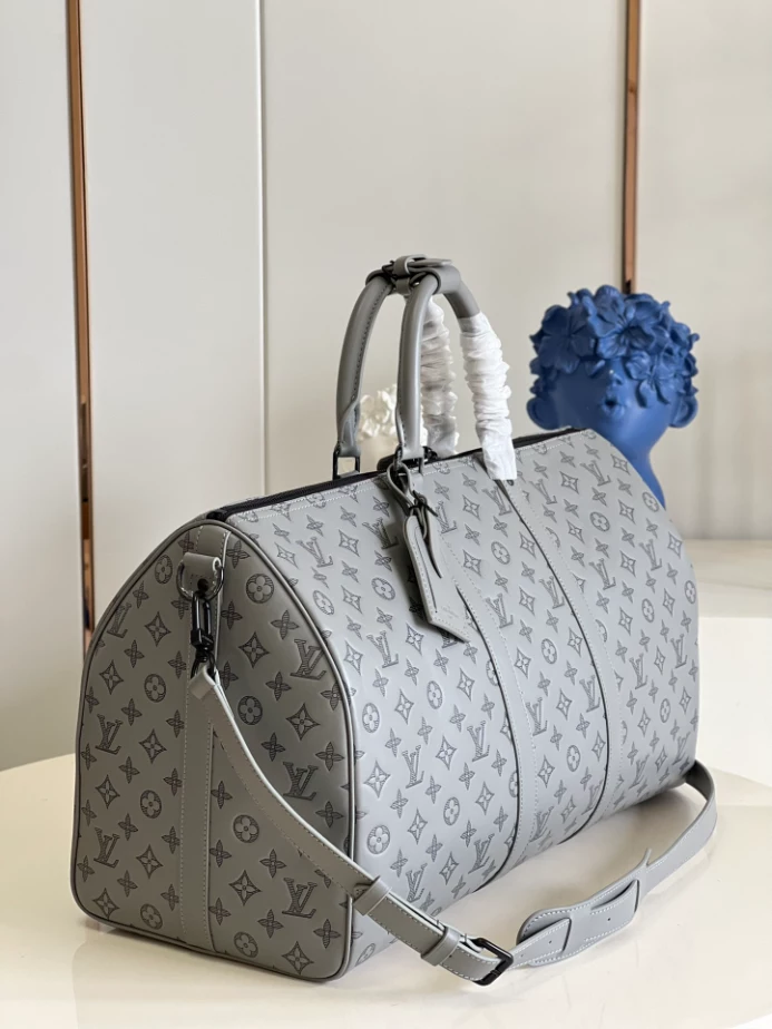 KEEPALL BANDOULIERE 50B G65 IN ANTHRACITE GRAY M46117 - LW361 DISCOVERY BACKPACK PM SKY BLUE MONOGRAM CANVAS
