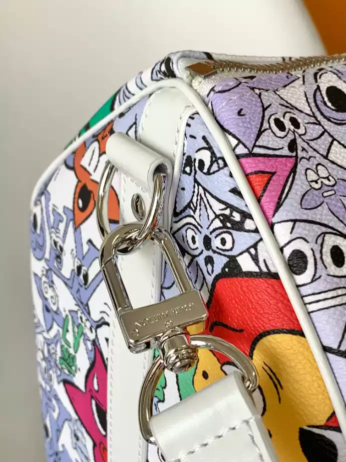 KEEPALL BANDOULIERE BAG 50 MATERIAL MONOGRAM COMICS CANVAS - LW365 DISCOVERY BACKPACK PM SKY BLUE MONOGRAM CANVAS