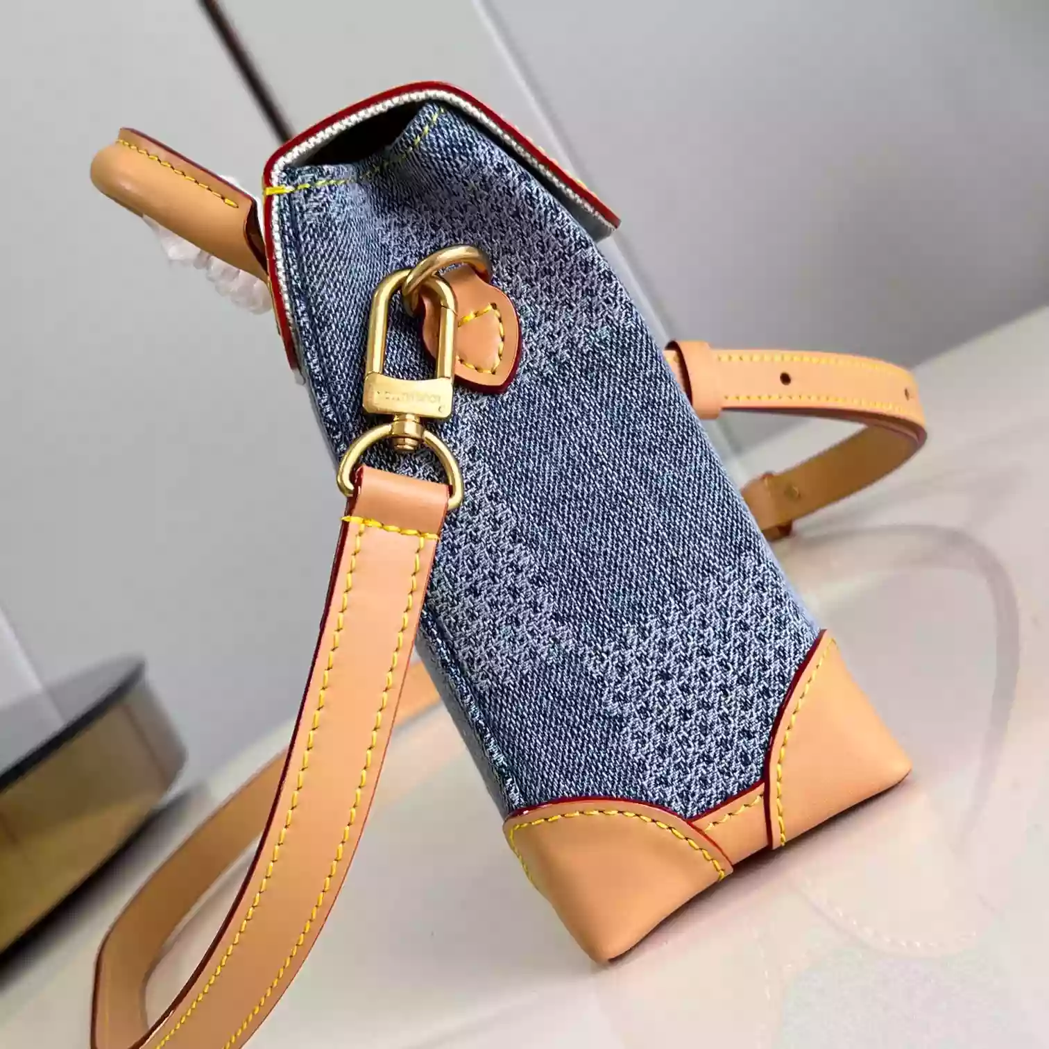 NANO STEAMER BLUE DAMIER DENIM 3D N40751 - LW443 DISCOVERY BACKPACK PM SKY BLUE MONOGRAM CANVAS