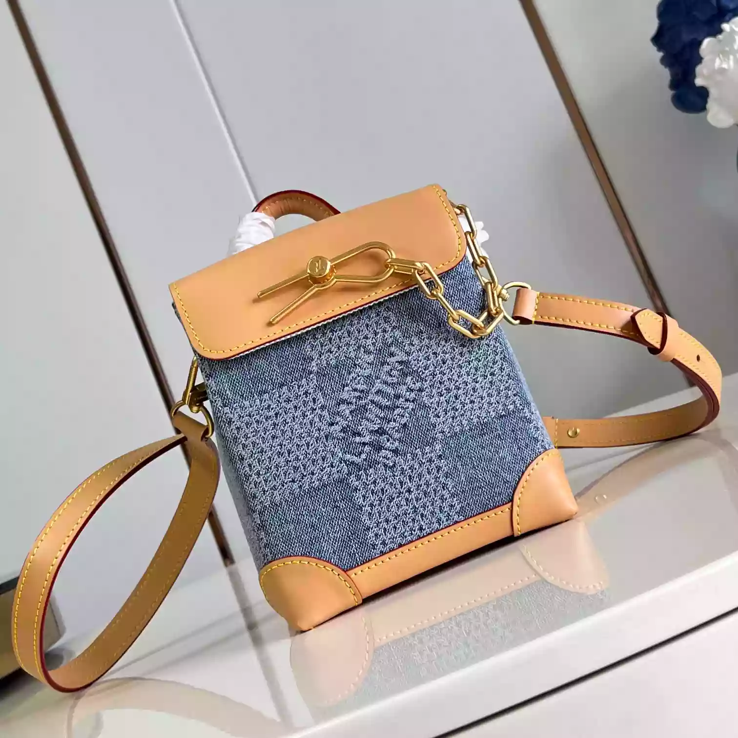 NANO STEAMER BLUE DAMIER DENIM 3D N40751 - LW443 DISCOVERY BACKPACK PM SKY BLUE MONOGRAM CANVAS