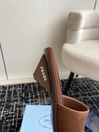 PRADA HEELED SLIDES 35MM IN TOBACCO SATIN - PSD065