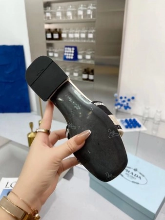 PRADA WOMEN'S EMBROIDERED FABRIC SLIDES - PSD084