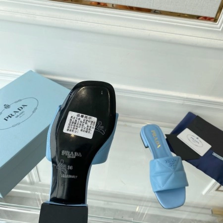 PRADA WOMEN'S SLIDES SANDALS IN LIGHT BLUE NAPPA LEATHER - PSD075