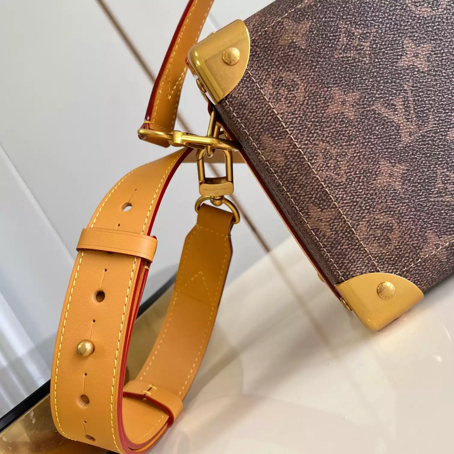 SOUL TRUNK EAST WEST MONOGRAM DUST CANVAS M11536 - LW440 DISCOVERY BACKPACK PM SKY BLUE MONOGRAM CANVAS