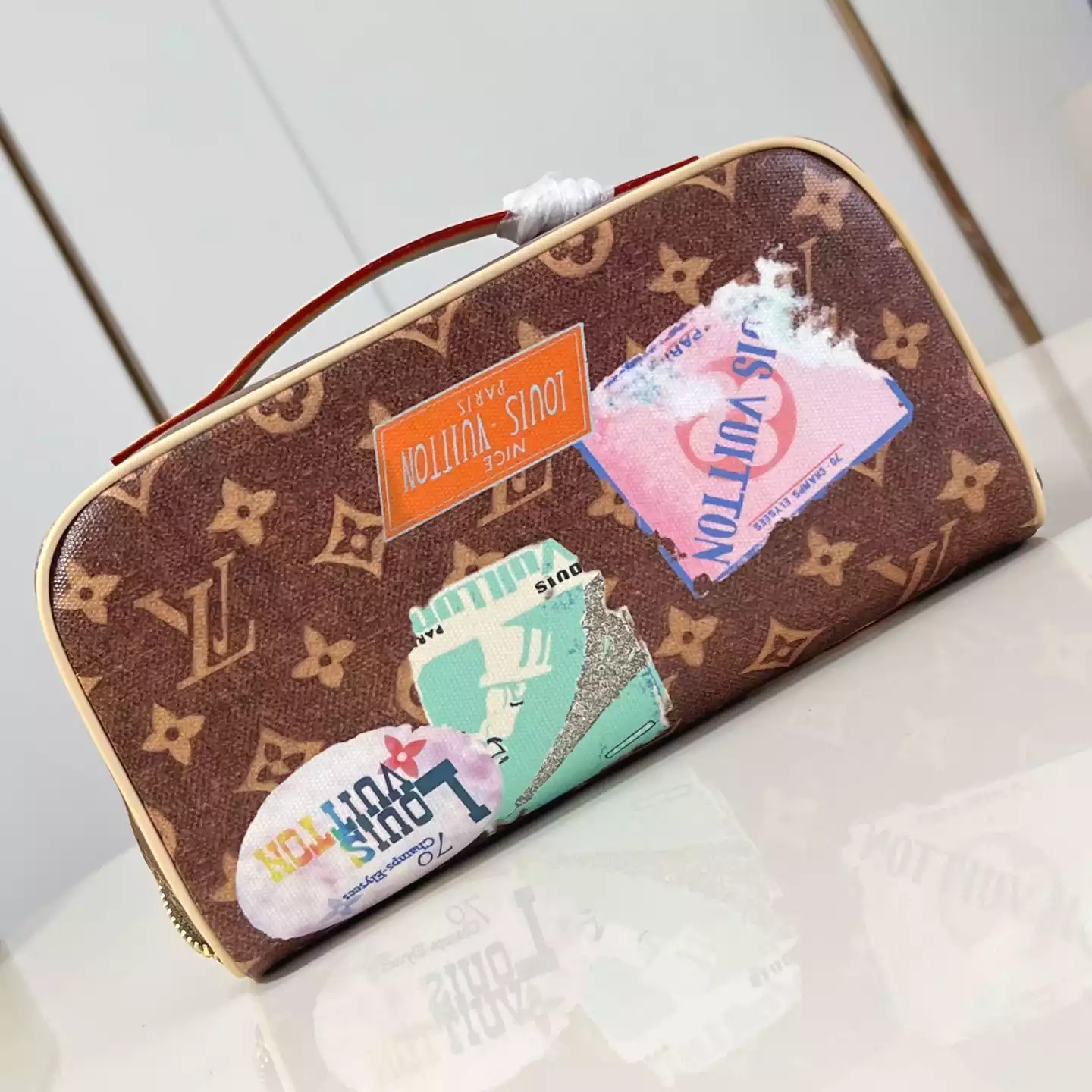 TOILETRY BAG 2 COMPARTMENTS BROWN MONOGRAM CANVAS M14744 - LW394 DISCOVERY BACKPACK PM SKY BLUE MONOGRAM CANVAS