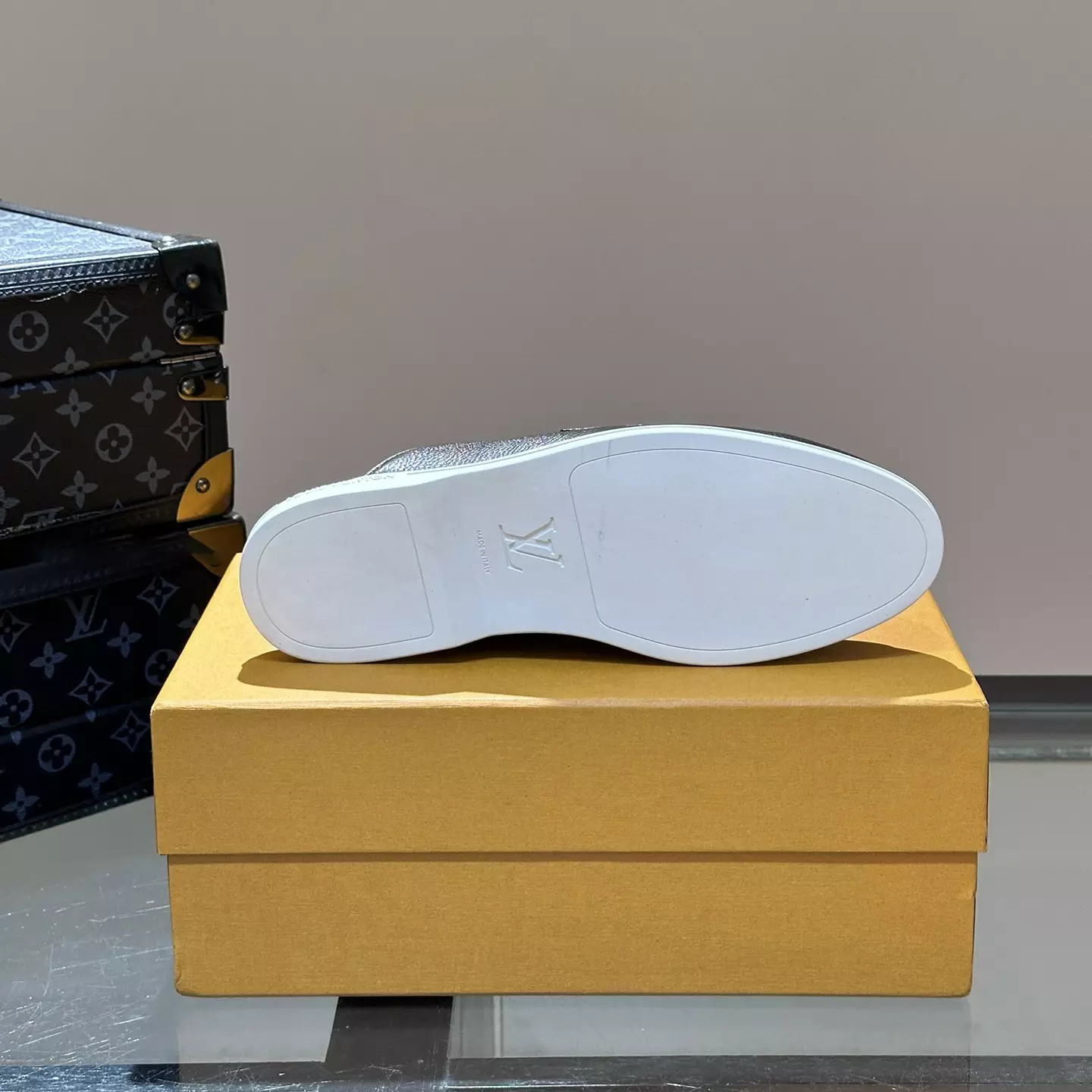 ESTATE OPEN BACK LOAFERS IN BLACK - VL058