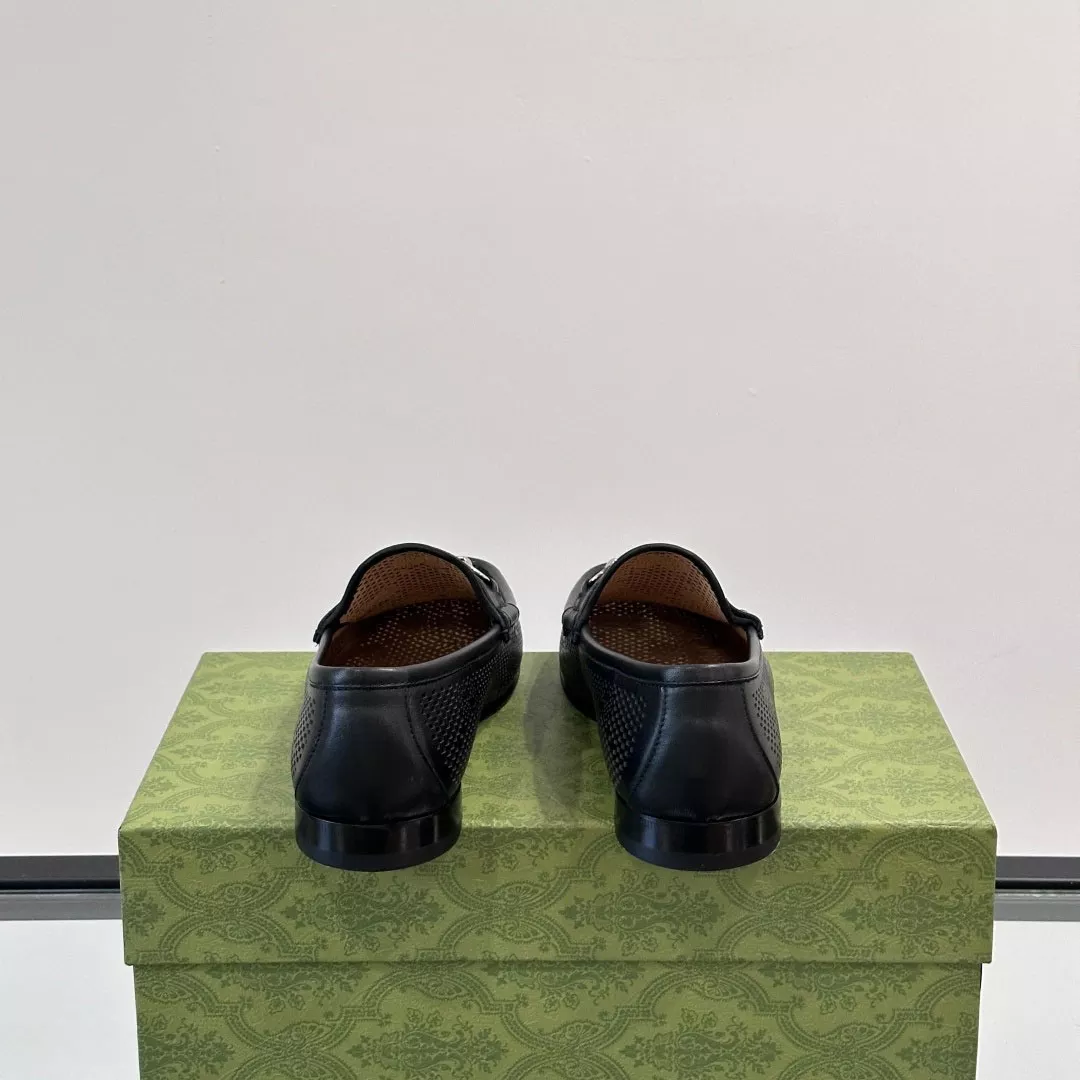 Gucci Men Horsebit Black Loafer - GL090