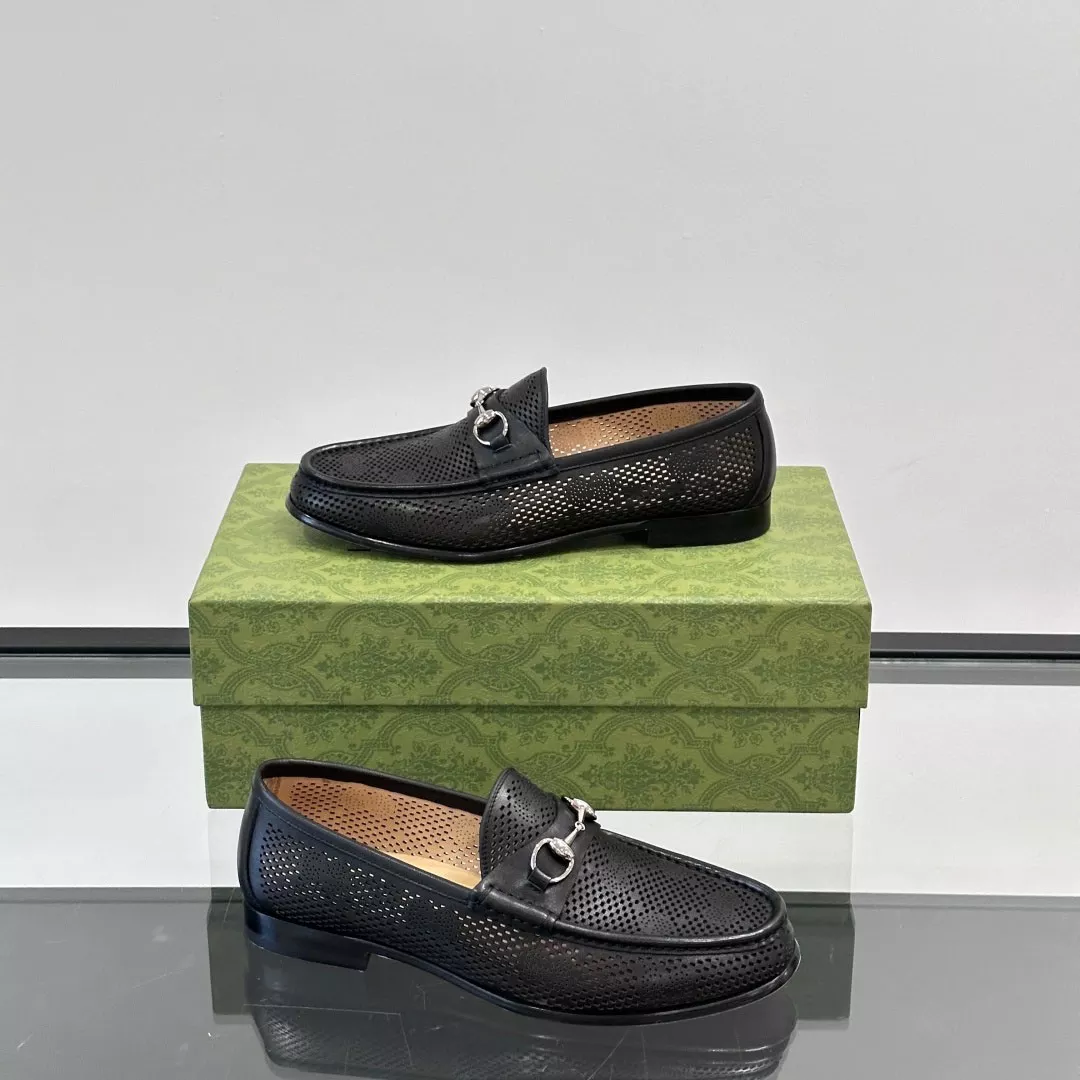 Gucci Men Horsebit Black Loafer - GL090