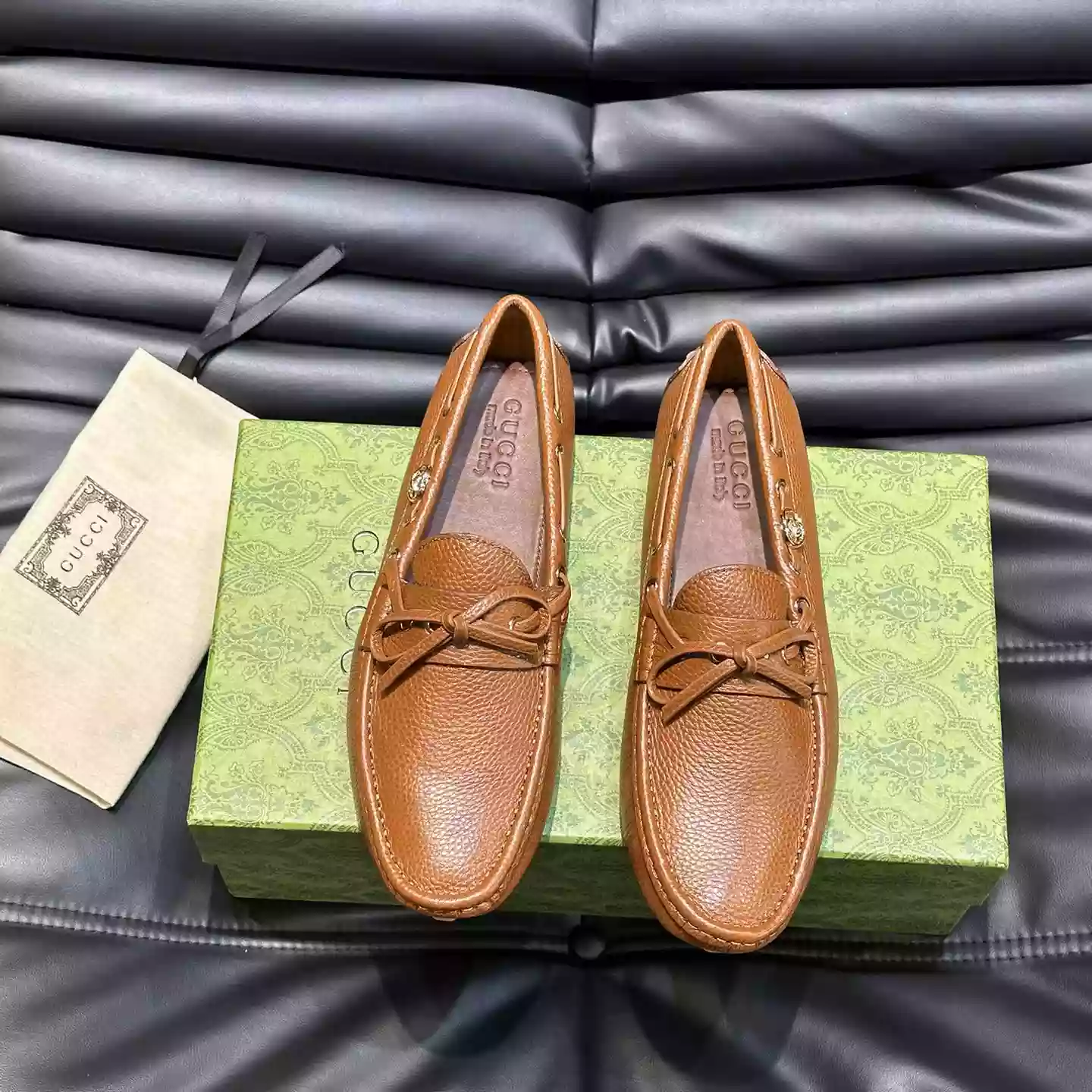 MEN'S DRIVER WITH INTERLOCKING G IN BROWN - GL103