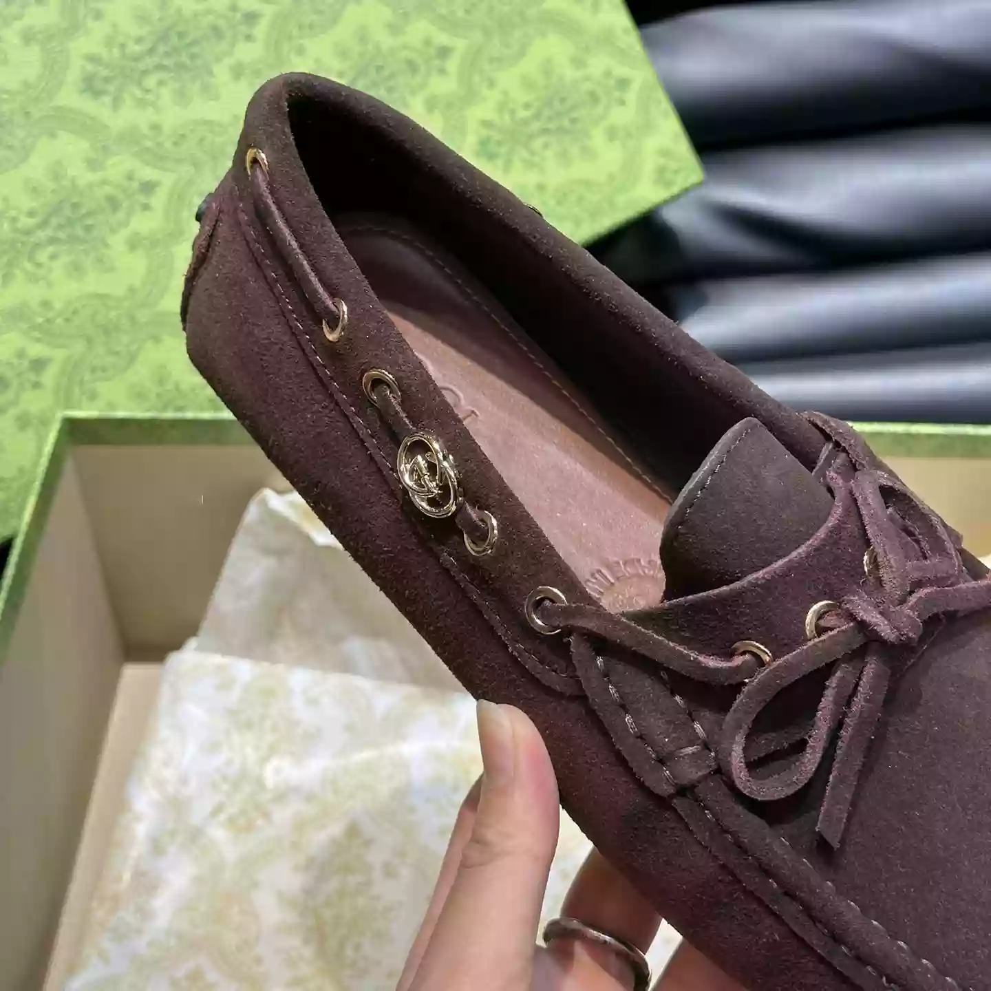 MEN'S DRIVER WITH INTERLOCKING G IN DARK BROWN - GL099