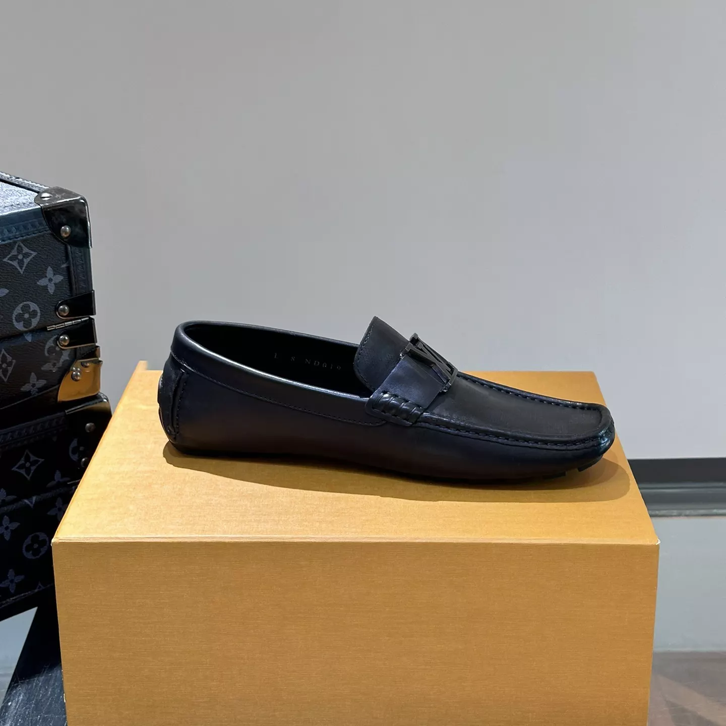 MONTE CARLO MOCASSIN BLACK DAMIER CANVAS - VL043