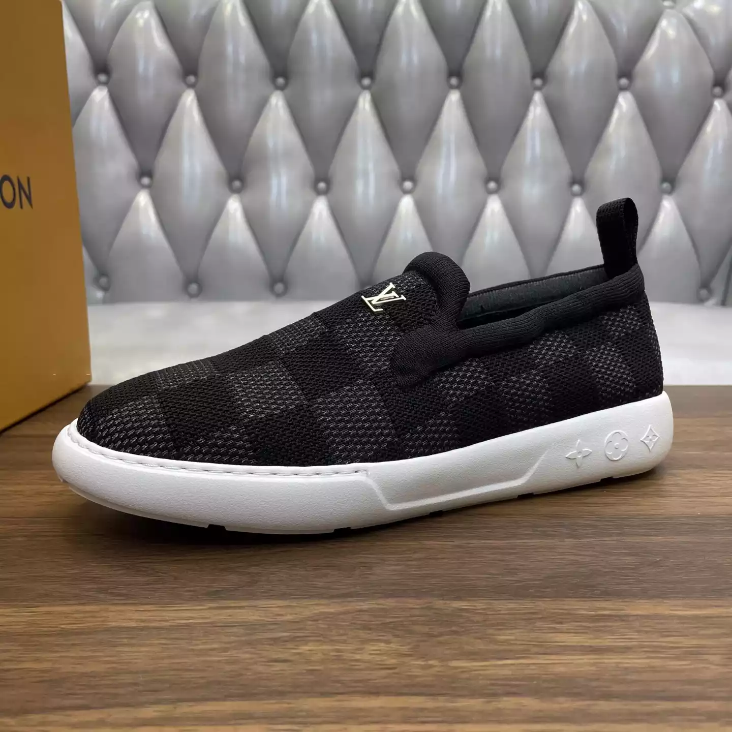 PACIFIC LOAFERS IN BLACK - VL048