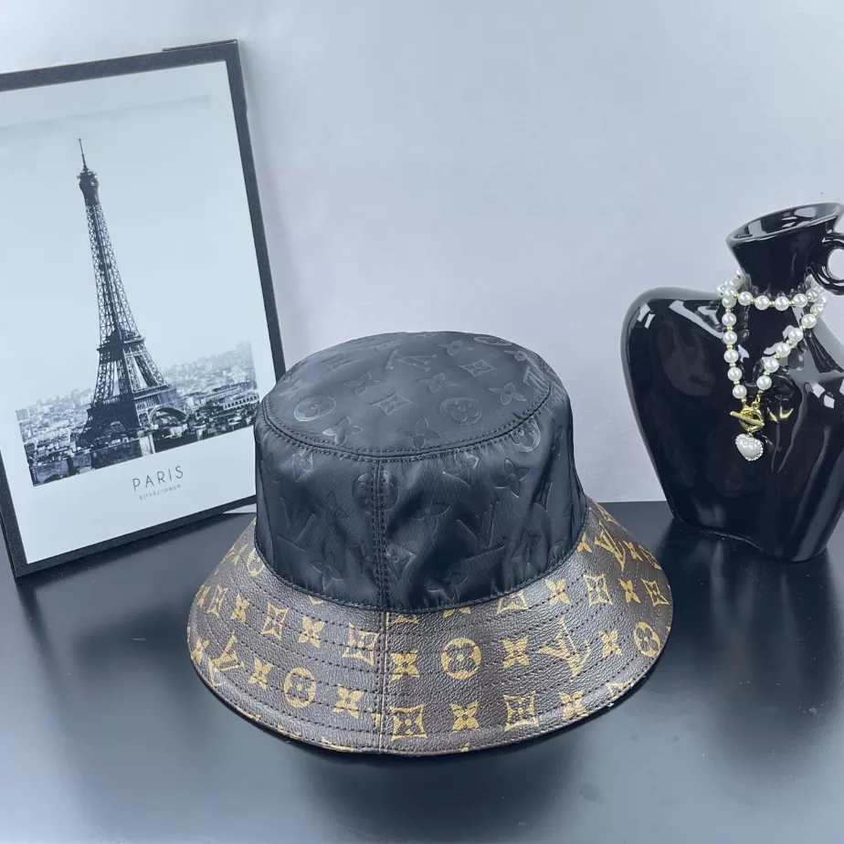 Louis Vuitton Bucket