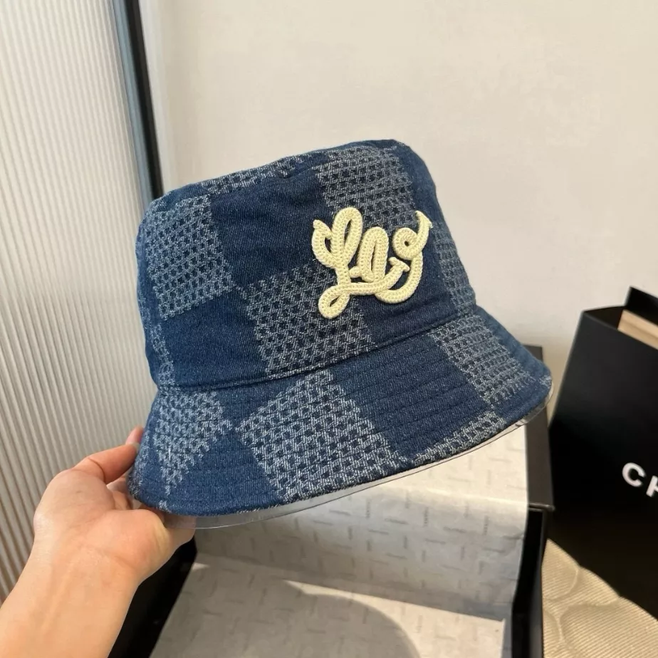 Louis Vuitton Bucket