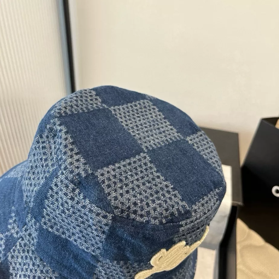 Louis Vuitton Bucket