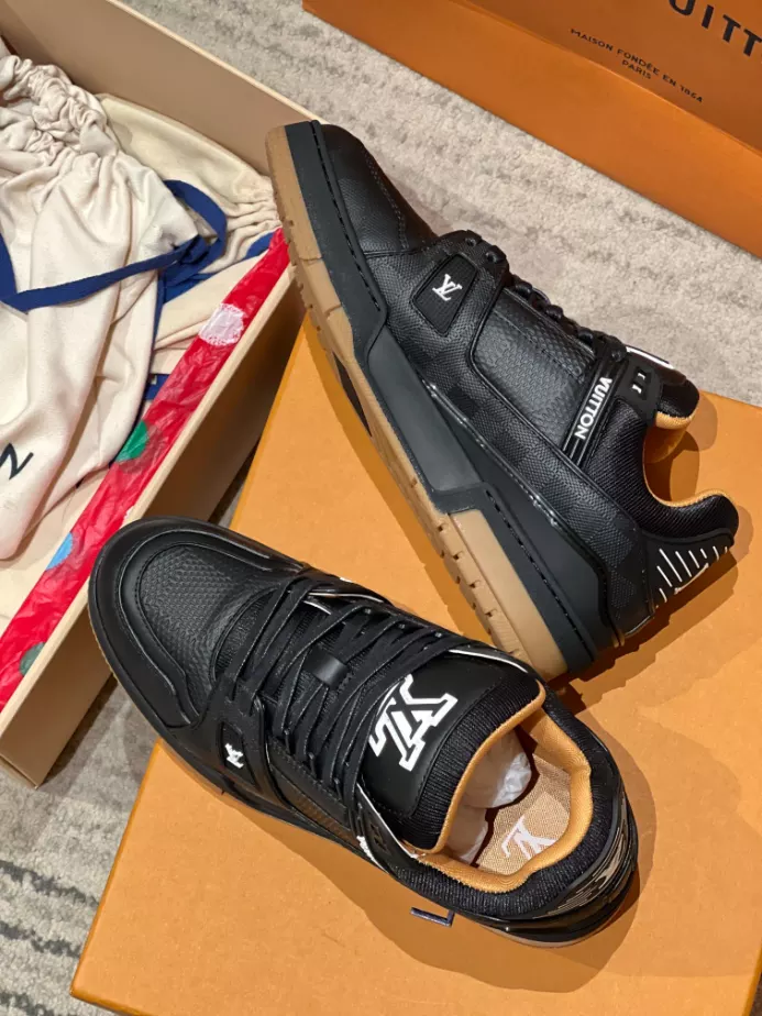 LV SKATE SNEAKERS