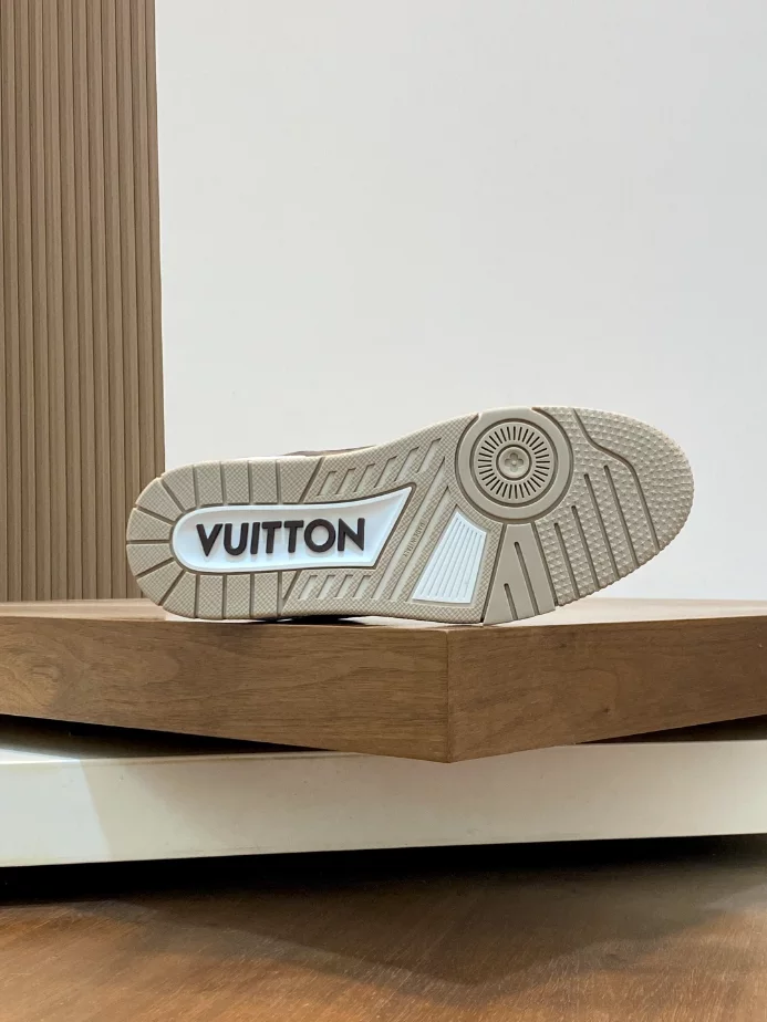 LV SKATE SNEAKERS