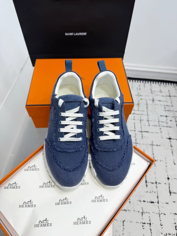 Hermès Sneakers