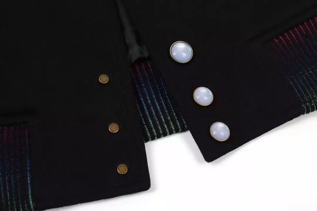 Louis Vuitton Coat - LVC050